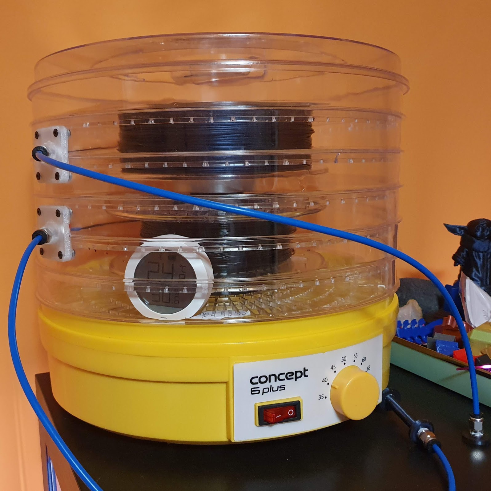 Food dehydrator as filament dryier